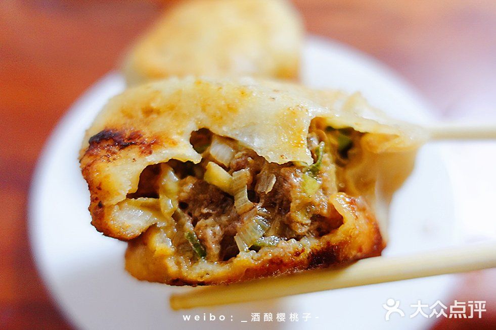 宝瑞门钉肉饼店门钉肉饼图片