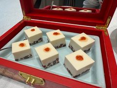 -品海楼·大连海胆锅贴馆(东港店)