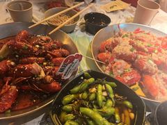 -巴厘龙虾·榜首油焖大虾(音乐学院·沿江酒馆店)