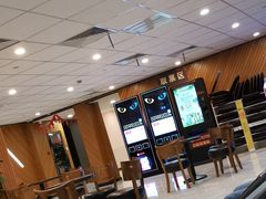 -大光明丽星VIP影城(昌里路杜比全景声店)