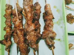 -烤满分·东北烧烤(首经贸店)