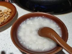 -贵府酸汤牛肉火锅·贵州老字号(飞山街店)