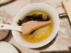 -香港百合居(LCM置汇旭辉广场店)