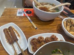 -湘人龙记老长沙米粉(鸟巢店)