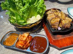 烤五花肉-屋里家延边朝鲜族冷面(梅林3店)