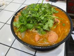 -肥汁米蘭香港米线(长宁来福士店)