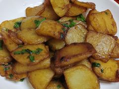 -芦茨金富饭庄·25年老字号·专做稻草鸡