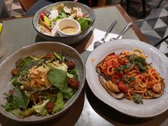 沃歌斯冠军套餐配鸡肉-Wagas沃歌斯(富力广场店)
