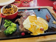 瀑布芝士厚切牛排-豪客来牛排(汕头东厦100店)