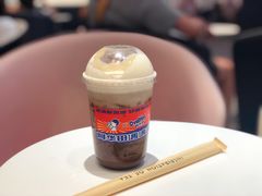 -喜茶(迪士尼小镇DP店)