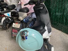 -老牌柳州螺蛳粉(同班同学美食城店)