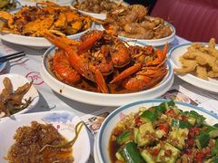 -三妹小龙虾·黄油蟹(华侨城总店)