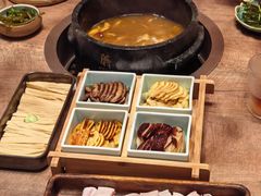 -蘑界·野生菌火锅(深业上城店)