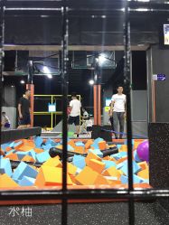 -蹦贝运动中心·蹦床·攀岩·闯关(龙岗店)