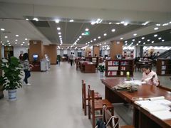 -公益图书馆(江南大学店)