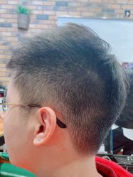 -PE SALON