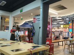 -杨老板·海鲜集市火锅·鲜切牛肉(中防万宝店)