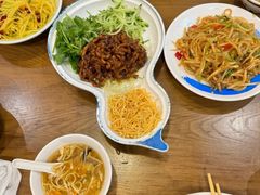 -满园烤鸭·春饼(太原街万达店)