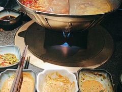 -湊湊火锅·茶憩(新中关购物中心店)
