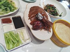 -梅利汴京烤鸭•开封豫菜地标店(东大街店)