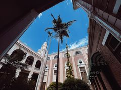 -香港大学