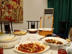 -院8里·小聚园老川菜(九眼桥店)