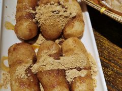 -爆炸头阿姨小四川正宗川味小吃(无任何分店)