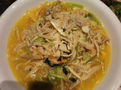 -老周家酱卤猪蹄私房菜(克拉玛依西街店)