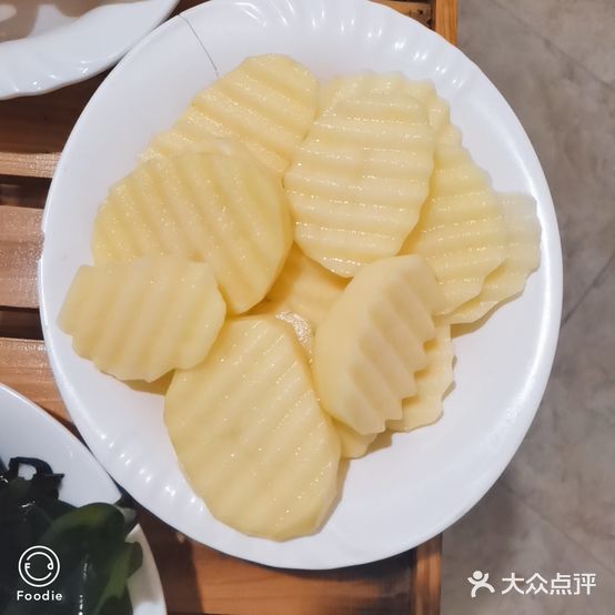 土板凳鲜菜小火锅