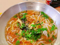 -靓姐南宁蒲庙生榨米粉(晓港湾店)