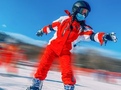 -亚布力新体委滑雪场