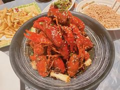 -肥肥虾庄·金牌油焖大虾(杨园滨江时代walk店)