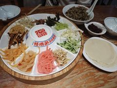 -怪噜范·老贵阳街头名小吃(鸿通城店)