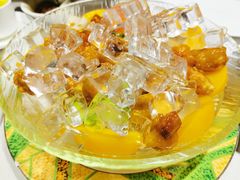 冰镇蜜桃猪颈肉-山泉公馆酒家(广州东站店)