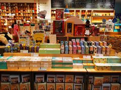 -猫的天空之城概念书店(印象城购物中心店)