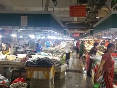 -永旺黄岛购物中心