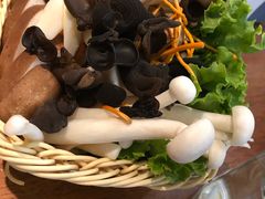 -黑鸡小馆(金源店)