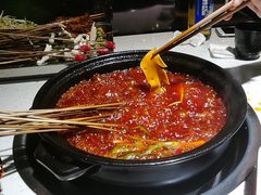 -钢管厂五区小郡肝串串香(奥克斯广场锦城万达店)