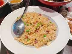 天天吃的炒饭-上名堂·鱼头好吃(体育场路店)