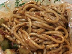 -玲玲米粉·新疆现炒米粉(大十字总店)