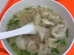 -周震馄饨