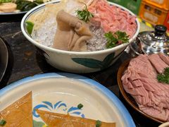 -周小明火锅(黑金冠社区店)