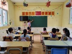 -圣德美艺术双语幼稚园