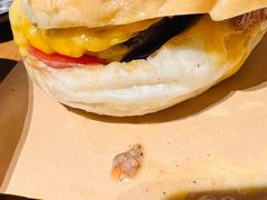经典大汉堡-The Diner X餐厅(青岛万象城店)