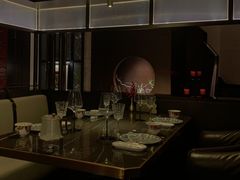 -海派悦庭·海胆烧麦·新融合菜(凯德广场店)