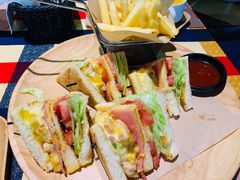 -遇见西木美式餐厅(体育路店)