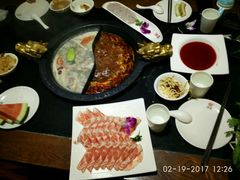 -重庆德庄火锅(体育中心店)