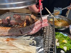 -合易泓烤肉•首创生椰大油边(宁山路店)