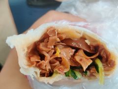 -老王芙蓉蛋卷饼(万达店)