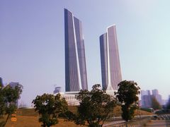-南京眼步行桥